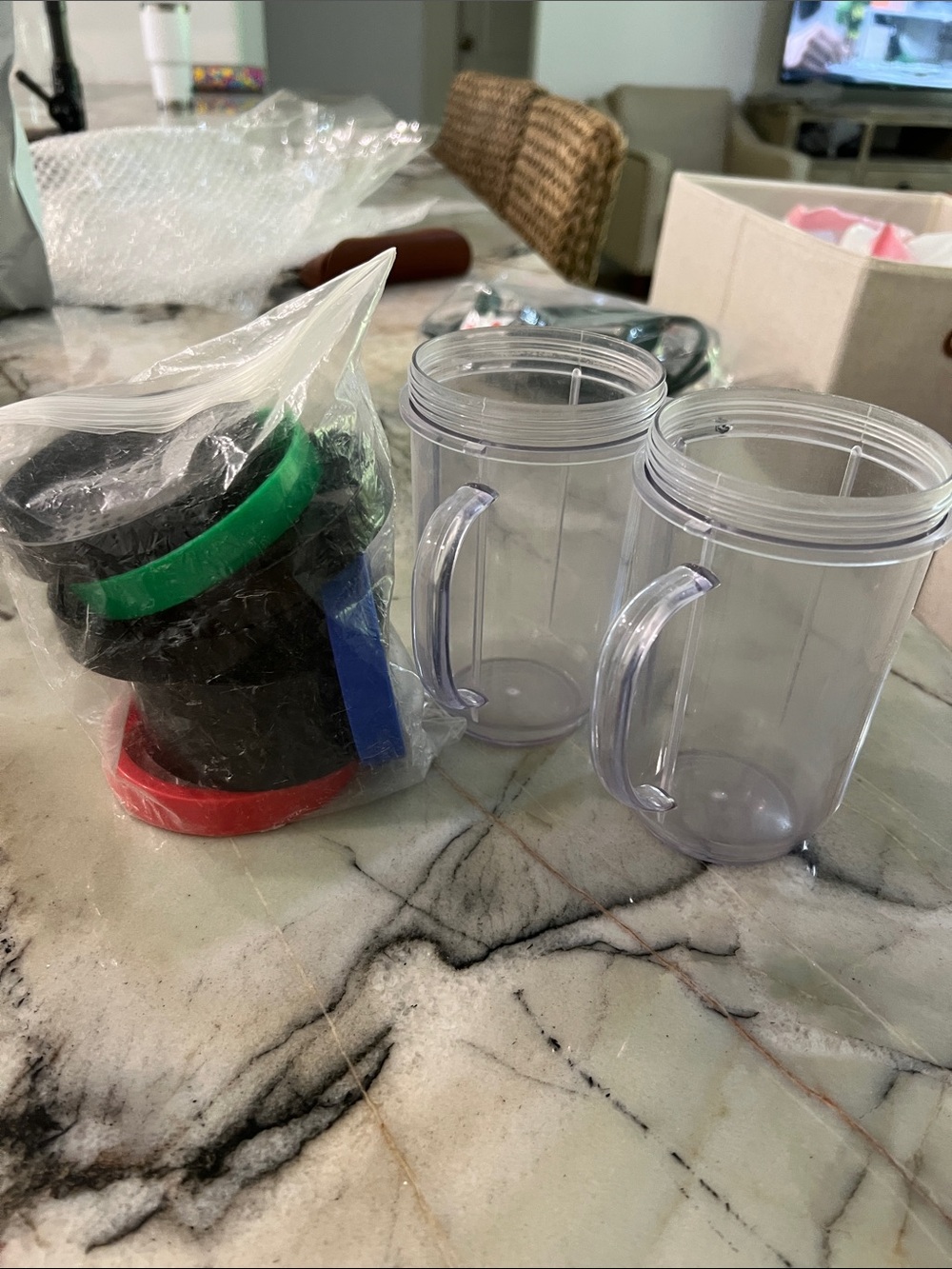 Set of 2 Clear Plastic Magic Bullet Blender  Attachment + Mugs & Lids